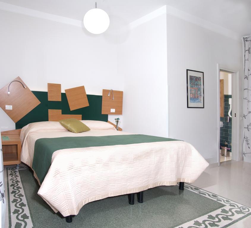 Adriano Augusto Bed and Breakfast Rom Værelse billede